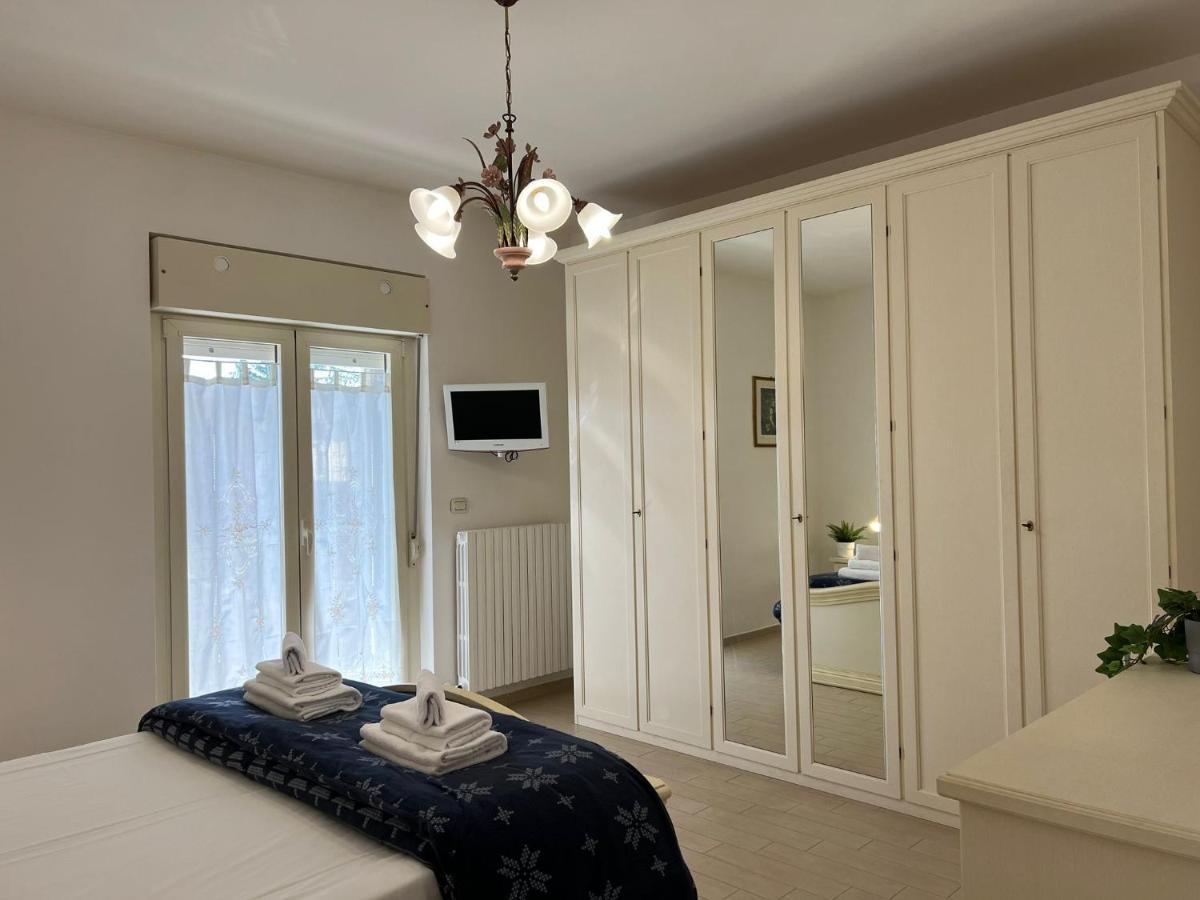 La Torretta Appartement LʼAquila Buitenkant foto