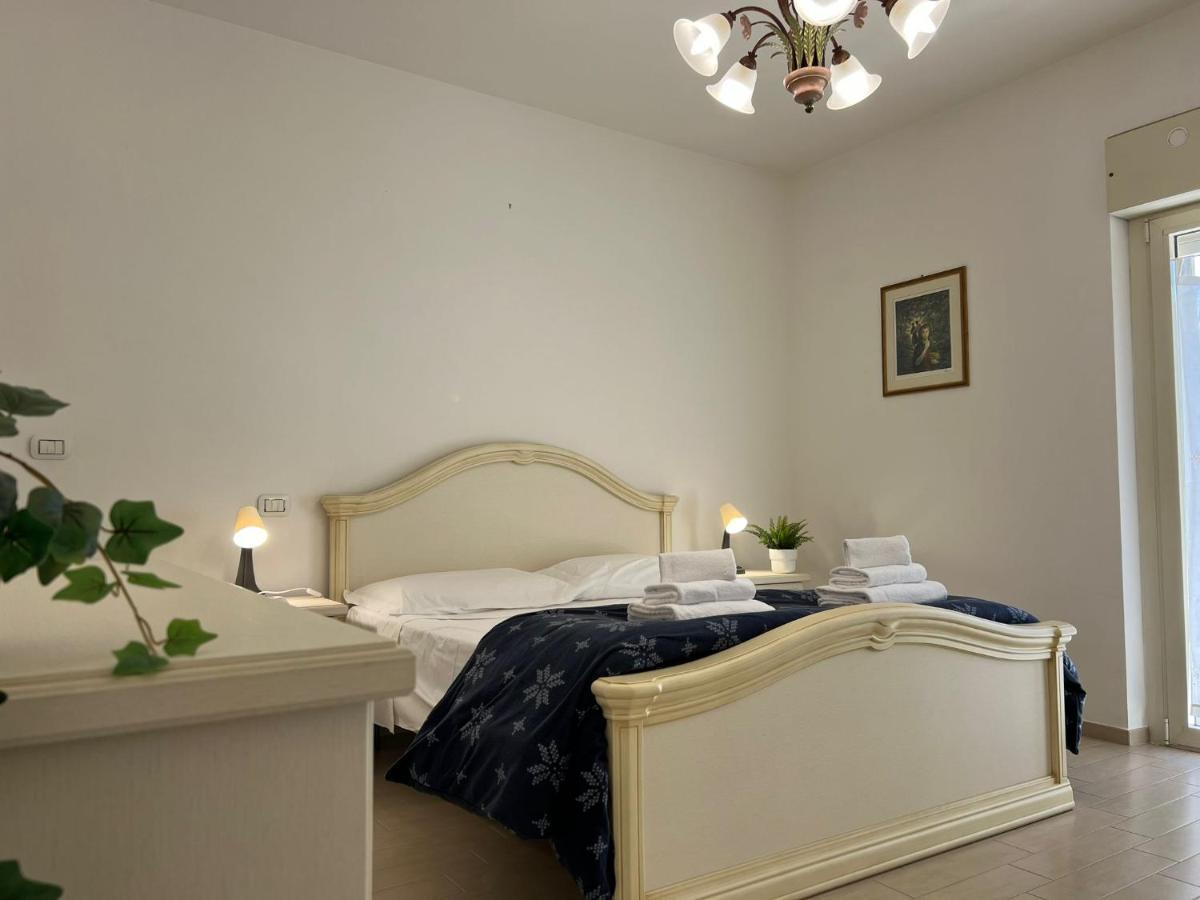 La Torretta Appartement LʼAquila Buitenkant foto